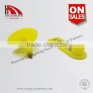 ear tag for cow with metal pin and TPU in yellow 50*16 mm