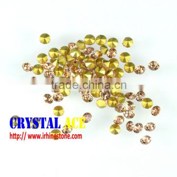 China Bulk wholesale chaton stones, Peach color machine cut gems pointed back, foiled back glass rhinestones for decorating