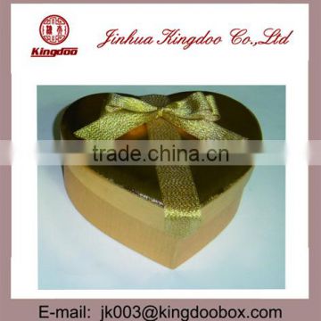Jinhua Supplier Handmade Empty Heart Shape Gold Paper Gift Box with Ribbon