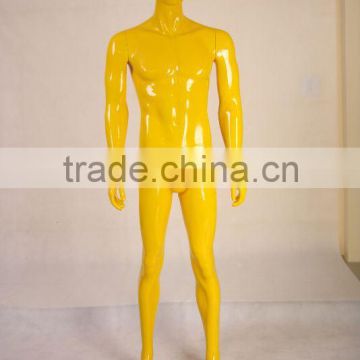 Featured male mannequin