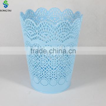 plastic round hollow out garbage can