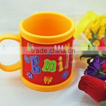 new design and fashion decorative promotional PVC plastic mug