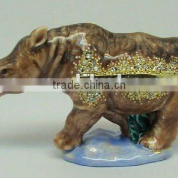 pewter jewellery box with lifelike rhinoceros