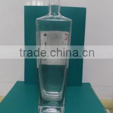 High-quality Glass Vodka bottle 750ml