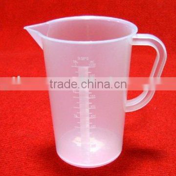 Hot Sell Plastic Measuring Cup