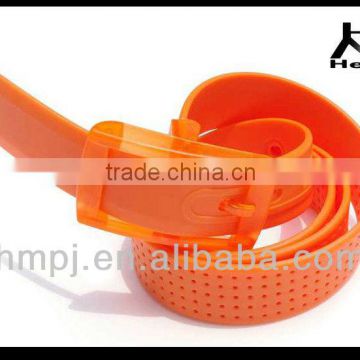 2013 fashion colorful unisex silicone rubber belt with plastic buckle