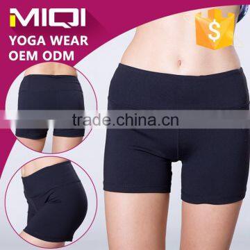 High quality four way stretch women plain gym wear seamless middle waistband yoga shorts