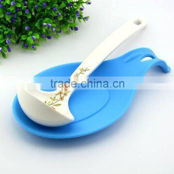 Colorful Soft Soup Spoon Rest Silicone Kitchen Spoon Rest