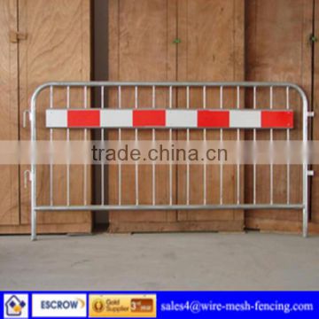 Galvanized Steel Crowd Control Barrier/event Mesh Fence/ walk though fence