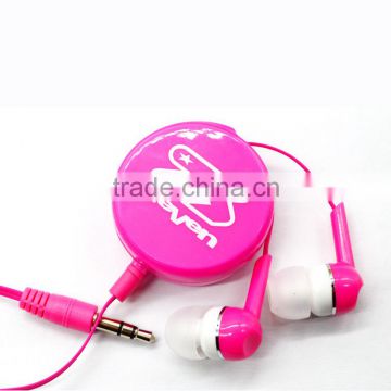Quality free sample promotional items cheap retractable earphone