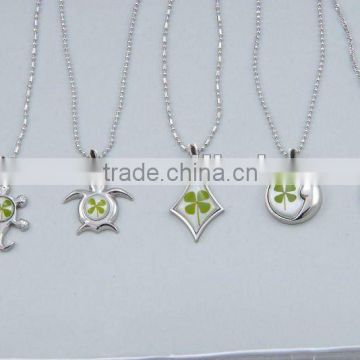 Real irish four leaf clover jewelry supplier