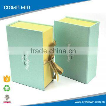 Engagement Paper Luxury Gift Box with Ribbon Closure