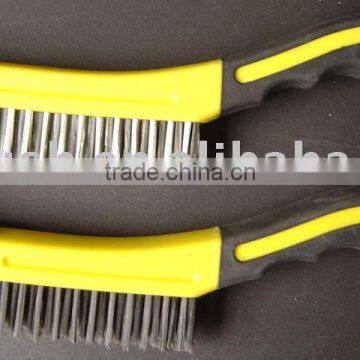 Plastic handle steel wire brush