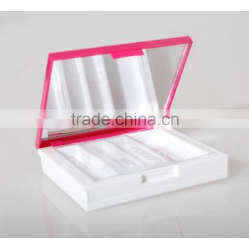 Square compact case for cosmetic accessory