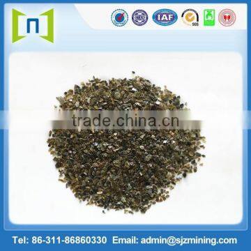 Silver unexpanded vermiculite mineral