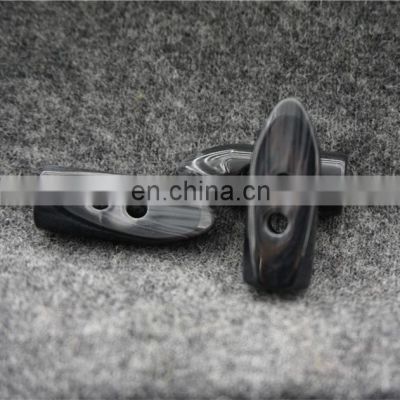 special shaped smooth baby flat black plastic toggle button