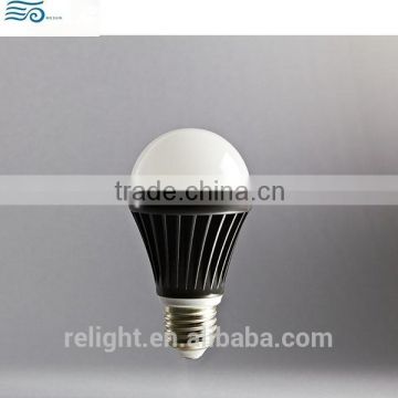 LED light bulb E27 base