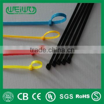 black nylon cables ties