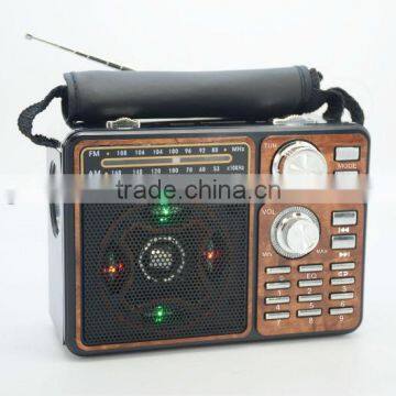 China High Quality USB SD Torch Light Portable Wooden Old Fashion Radio
