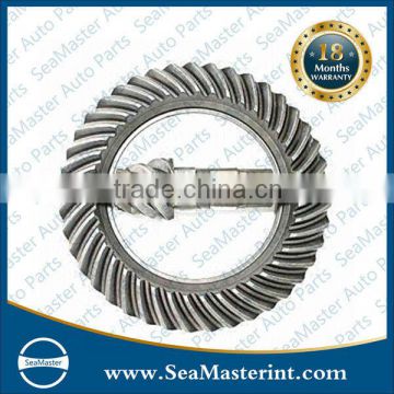 Crown wheel and pinion for MF135 6*37