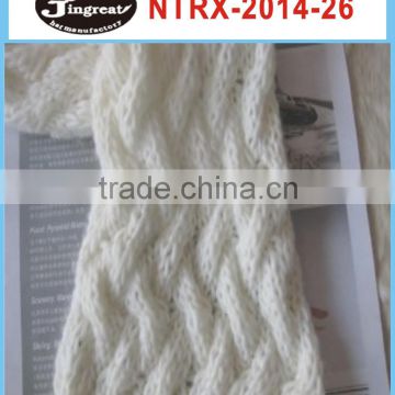 2014 new fashion white winter decorative tassels knitted scarf