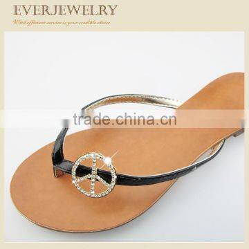 2017 new arrival fashion flip flop crystal clip