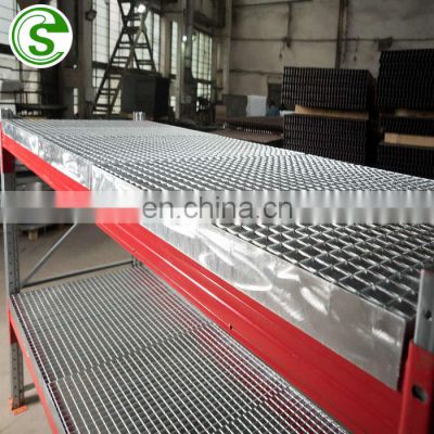 Heavy duty galvanize walkway grating welded flat bar shelf deck grating for warehouse storage