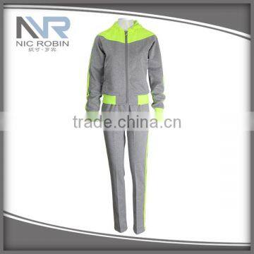 Cheap wholesale Fashion Casua ltraining wear Set women tracksuit