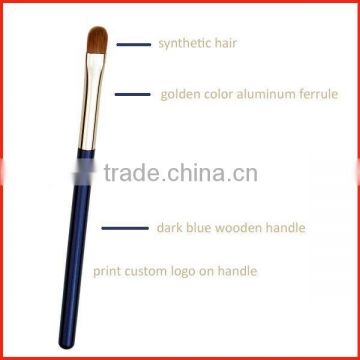 Cheap cosmetic concealer brush