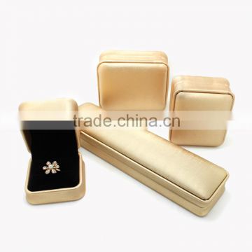 Luxury gold color High-grade PU & plush Custom made Logo Jewelry box For Bangle Earrings Bracelets