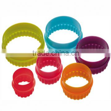 6 pcs Round Shape Colorfull Plastic Cookie Cutter