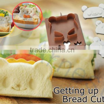 fun bread cutters decoration tool kitchenware bread maker getting up bread cutter stamps bear frog panda