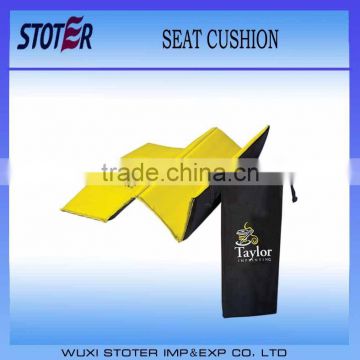 Multicolor stadium seat cushion