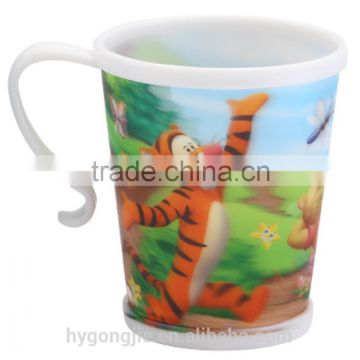 water drinking plastic handle cup