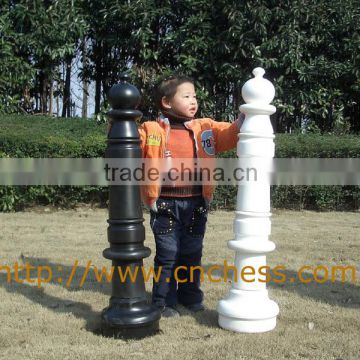 garden chess set