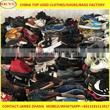 Fashion and cheap used shoes/second hand clothes