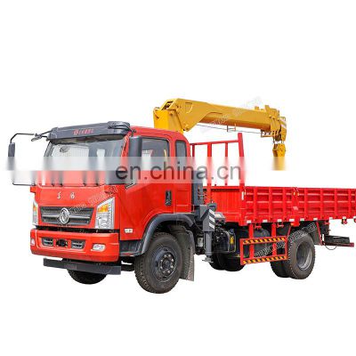 Portable cargo truck with crane 3.2 ton lifting capacity