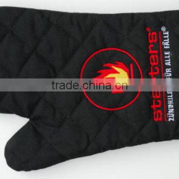 Heat resistant bbq gloves