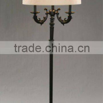 2015 Modern 3 Light metal floor lamp/light decoration with CE