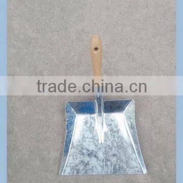 France Wooden Handle Galvanized Steel Metal Dustpan