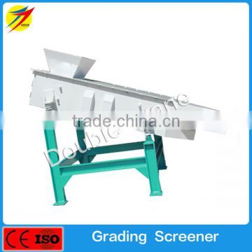 Vibrating type grading screener machine for poultry feed with high screening efficiency