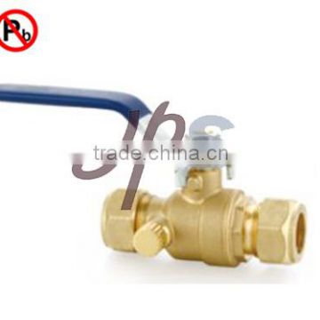 Lead free brass compression ball valve with drain