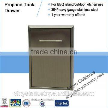 Built in outdoor cooking gas tank drawer