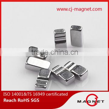 customized permanent small disc N55 neodymium magnets rare earth