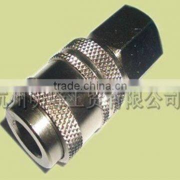 UNIVERSAL QUICK REALEASE COUPLING G1/2F