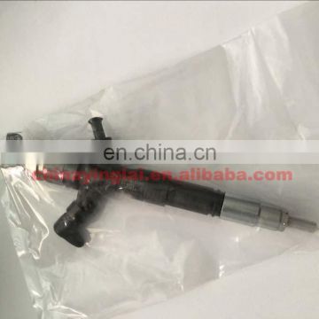 Diesel engine common rail fuel injector 095000-0510 for NISSAN X-Trail T30 2.2L 16600-8H800 16600-8H801