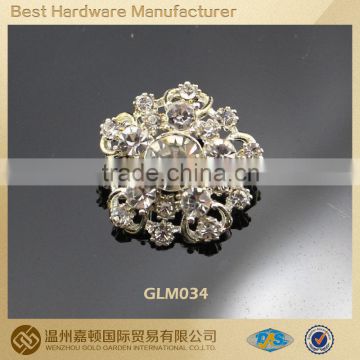 2014 newest product Flower Shaped Crystal Rhinestone Button