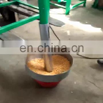 vertical 1 ton stationary poultry animal cattle feed grinder mixer price in kenya for sale