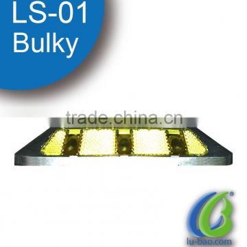 LS-01 aluminum alloy cat eyes solar road stud
