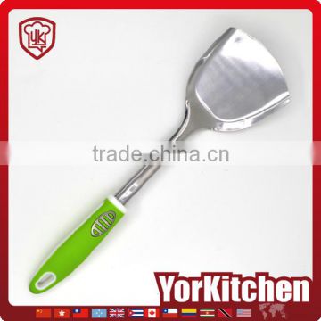 Modern design handle Super quality commercial stainless steel Chinese turner